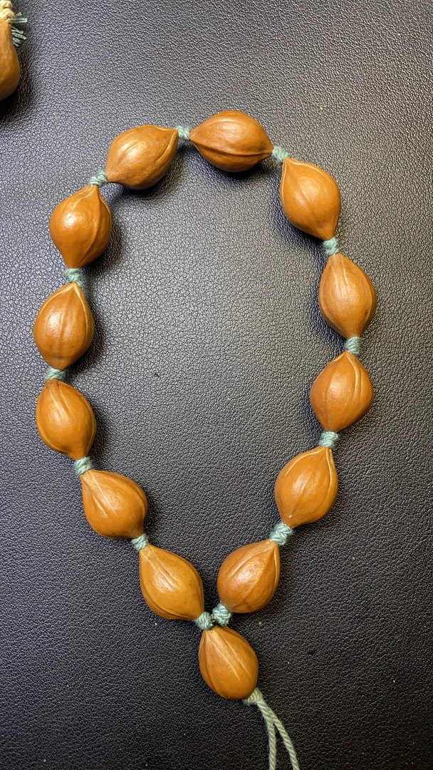 橄榄核雕1.3手持