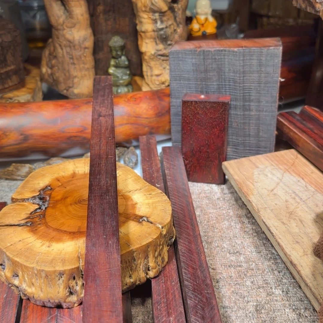 【闪购商品】红贵宝玉*音