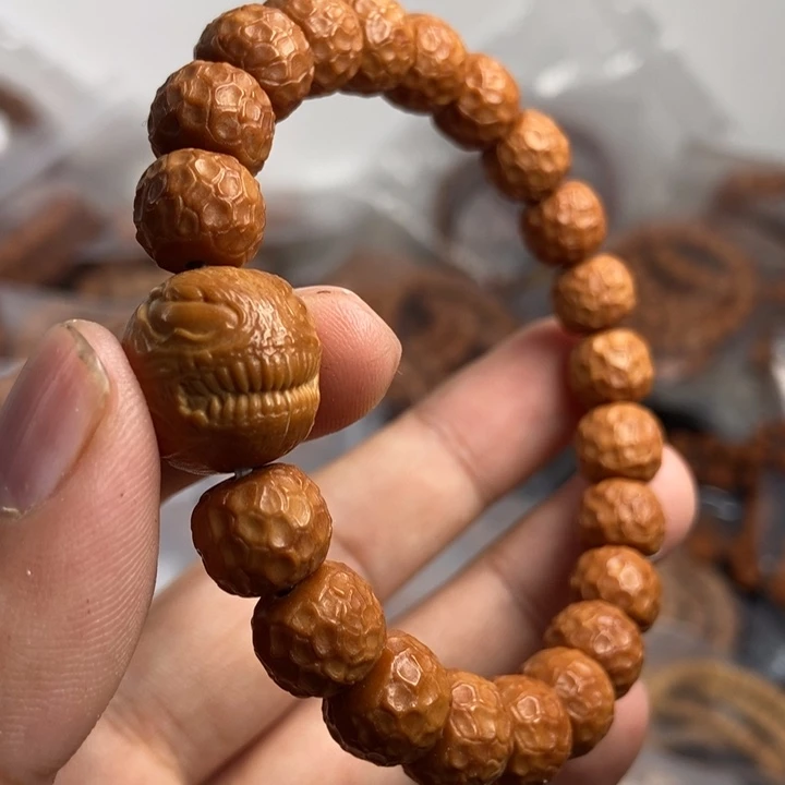 猴头核桃吊坠是啊就是想