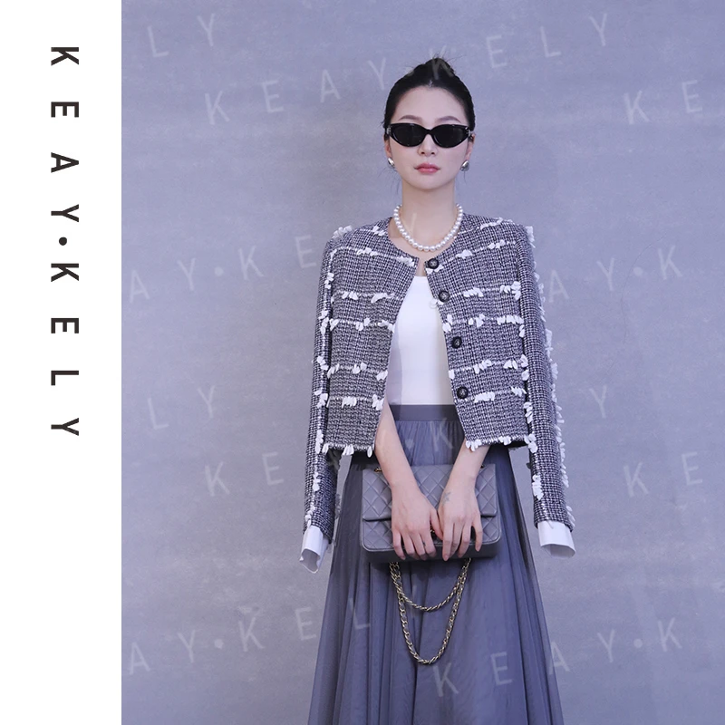 KeayKely 新款（向云端）灰色圆领法式手工花边粗花软呢短外套气质