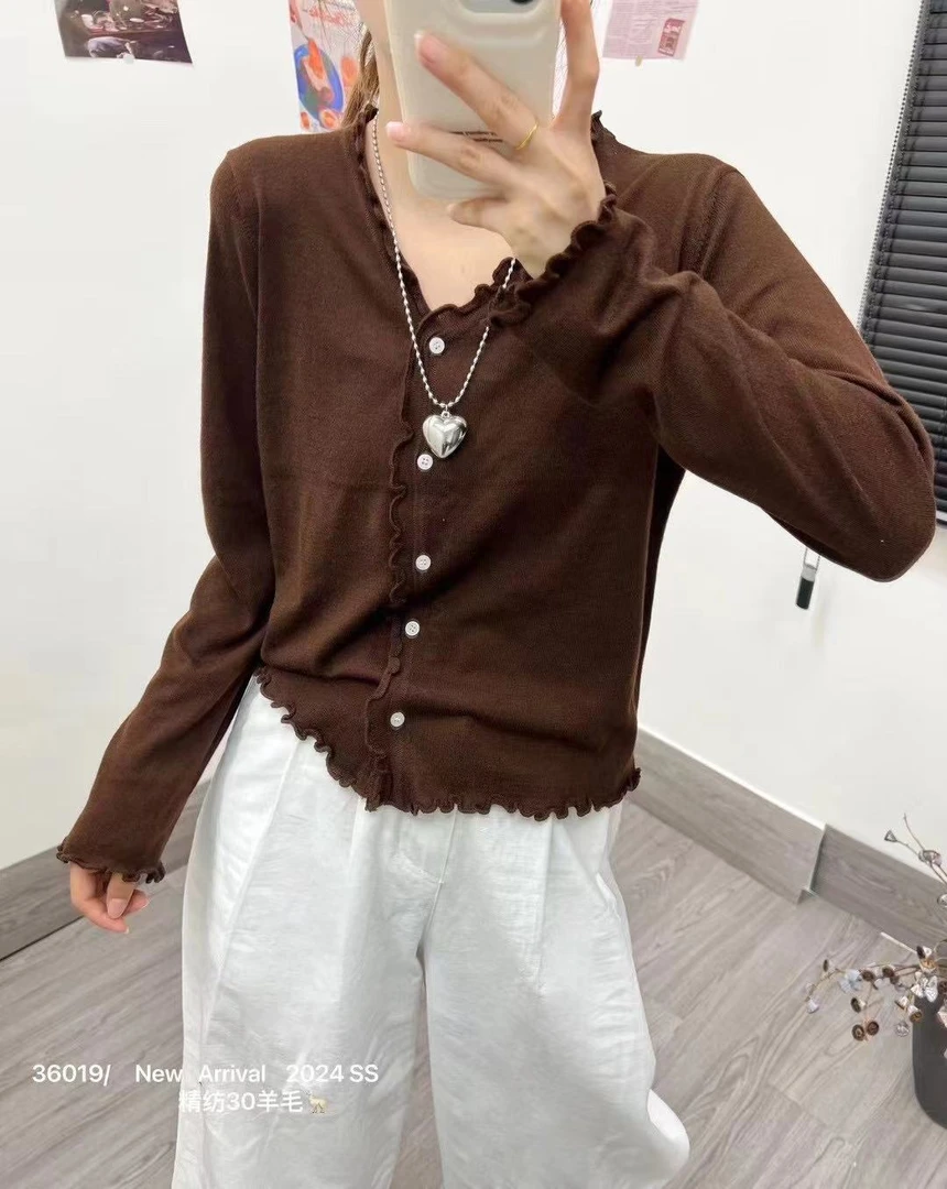 毛衣长袖纯色圆领