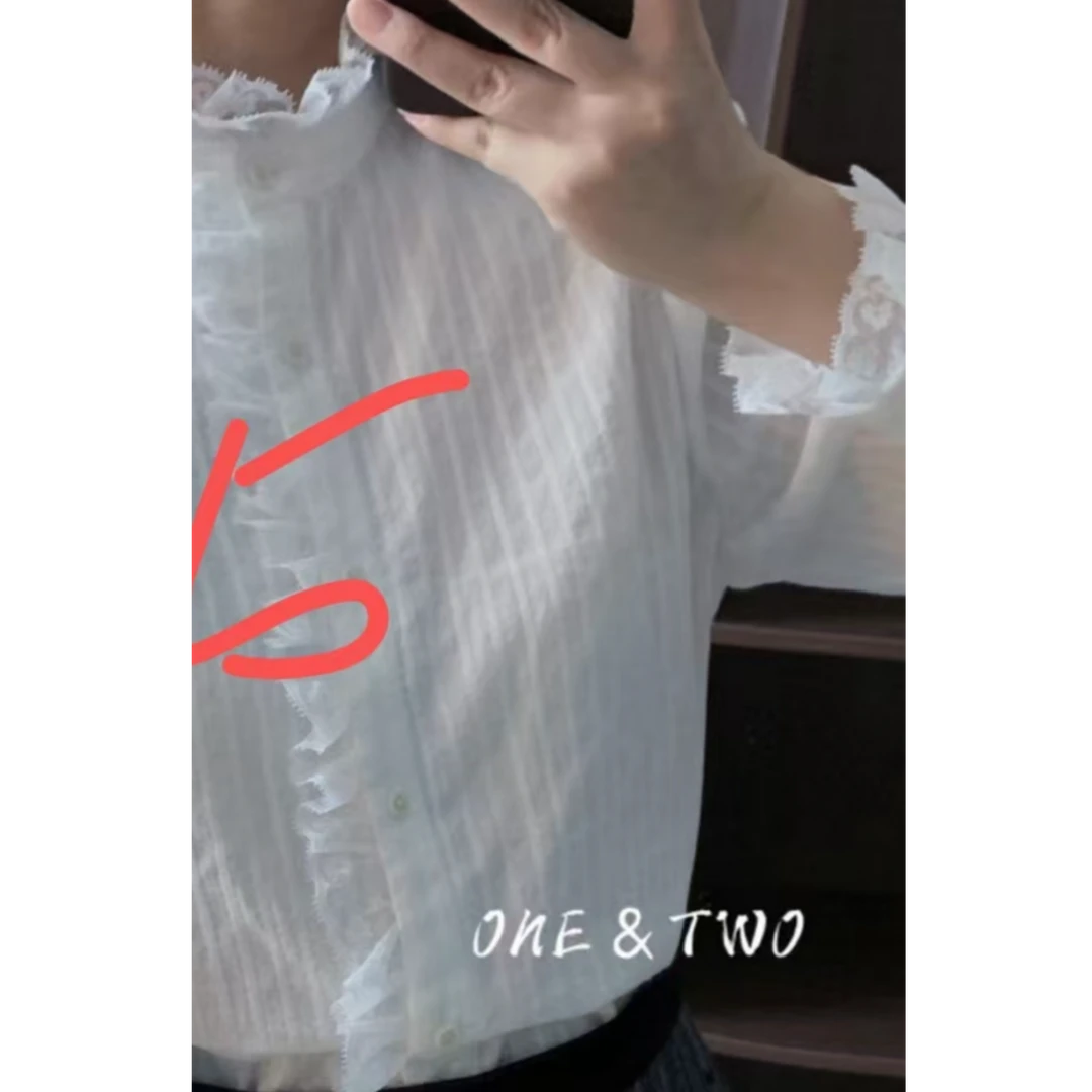 白色蕾丝小衫轻奢时尚百搭