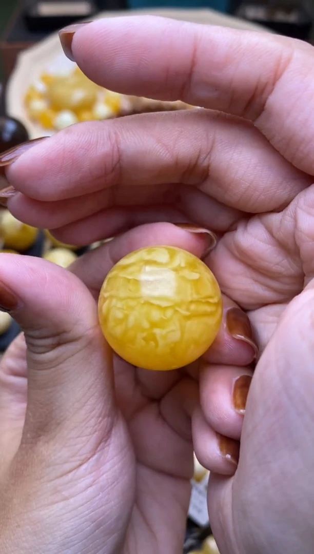 【闪购商品】琥珀裸石未镶嵌 大小姐珠宝严选156