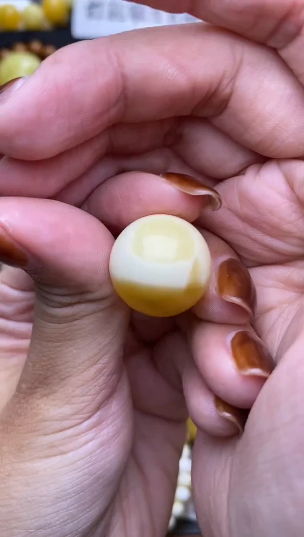 【闪购商品】琥珀裸石未镶嵌大小姐珠宝严选82