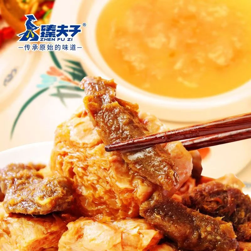 多重口味豆腐干外劲里嫩加上微甜的卤料，经过烤制，一点都不腻。