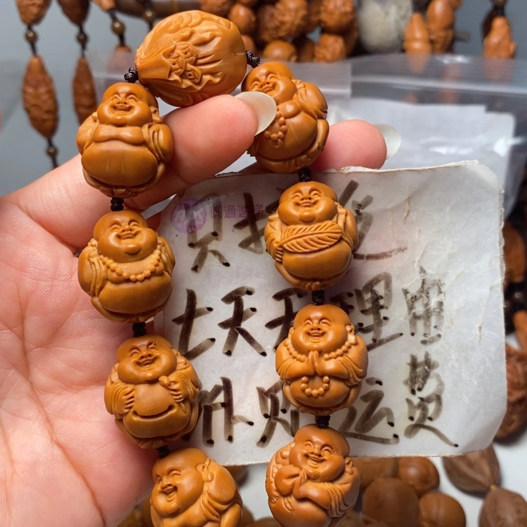 橄榄核吊坠八宝弥勒