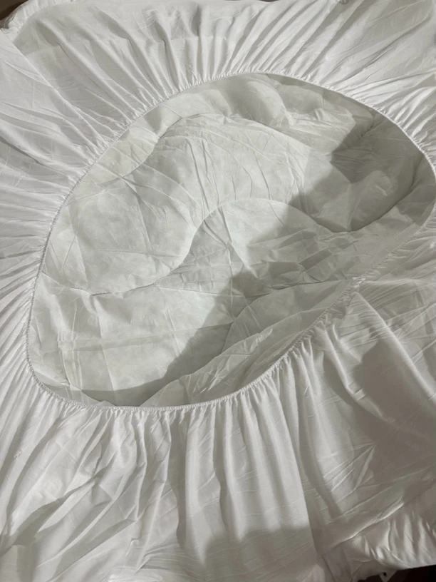 《小华外贸》约180x200 纯白色波浪亲肤床笠款床垫 发一个