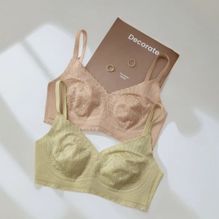 超薄款性感乳胶内衣女夏季兔耳朵无钢圈大胸显小蕾丝收副乳文胸罩