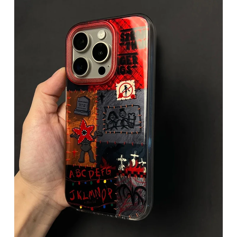 雅天立怪奇物语插画适用iPhone16苹果13/15promax手机壳14/11个性