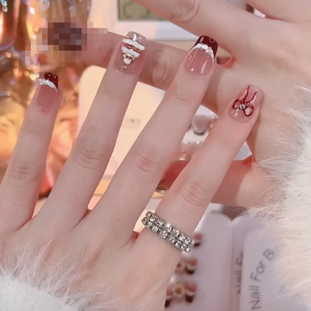 圣诞蝴蝶结--纯手工美甲穿戴甲片显白蝴蝶穿戴甲片2025新款高级感