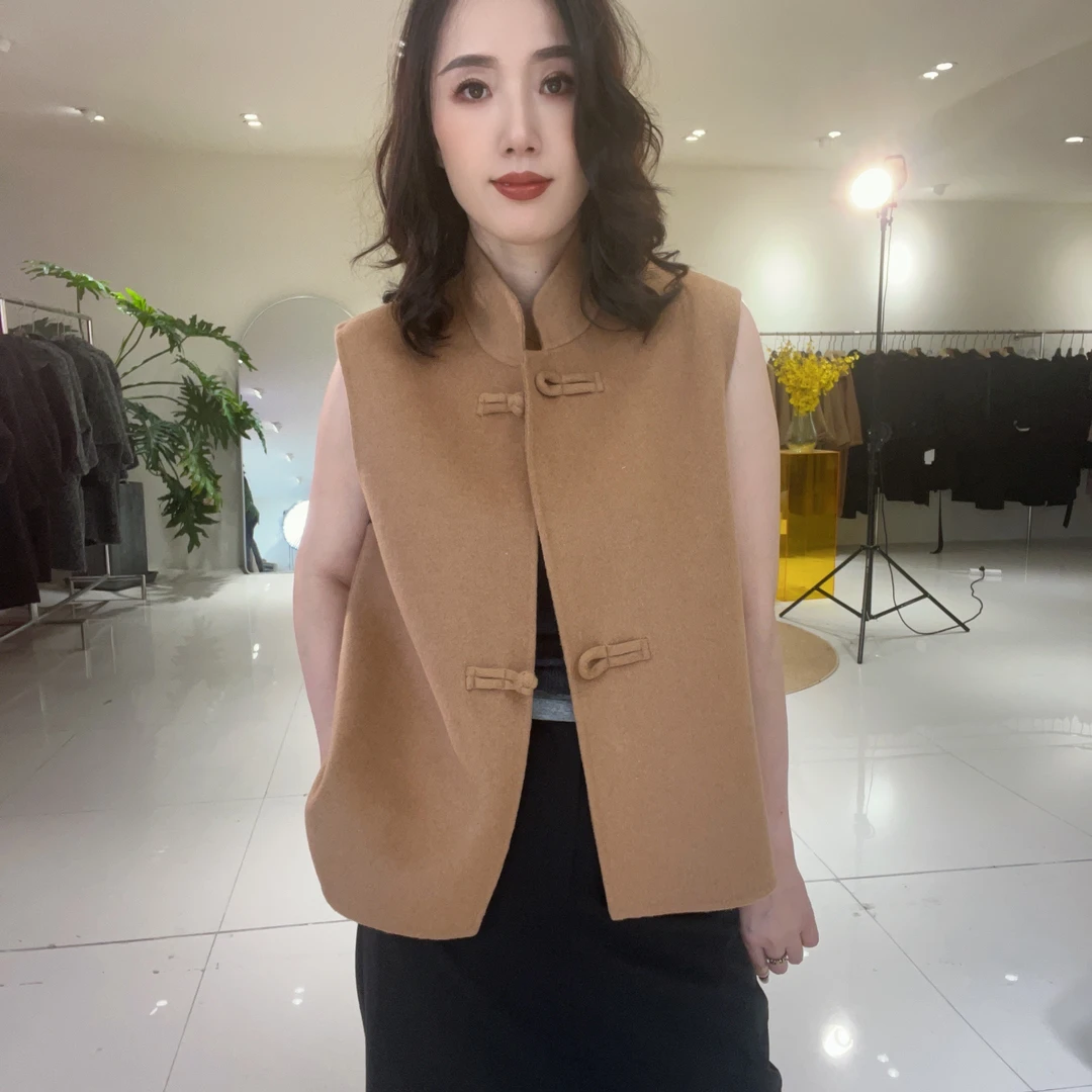 【赛姐高奢】2024秋季新款棕色短款开衫马夹989