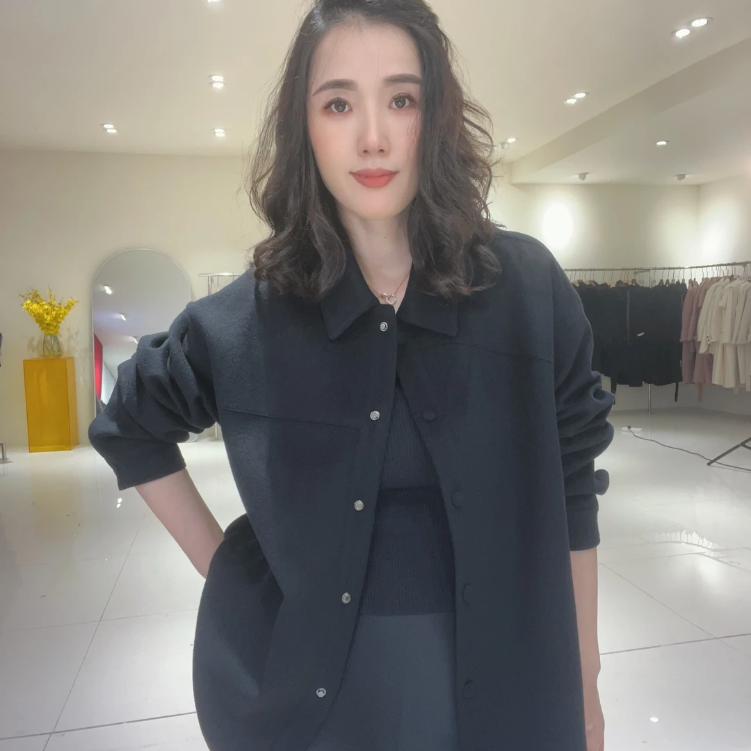 【赛姐高奢】2024新款黑色POLO领毛呢衬衫961