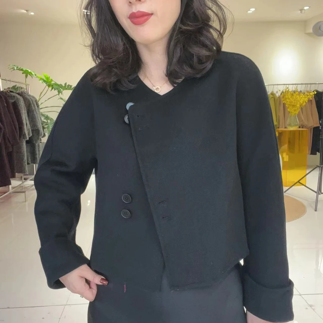 【赛姐高奢】2024秋季新款黑色短款开衫984