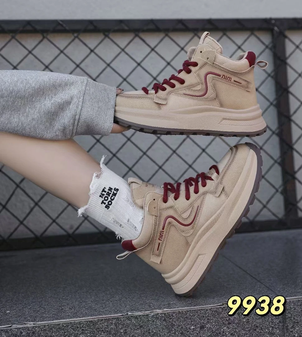 2024年网红时尚加绒加厚休闲鞋防滑耐磨软底软面高帮靴