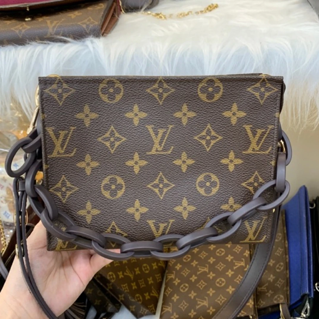 95新 LouisVuitton/路易威登 LV洗漱19｜换内里送改造