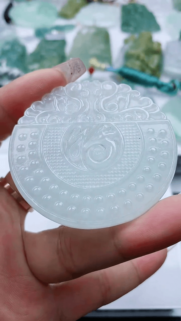 【闪购商品】翡翠吊坠(不含链)未镶嵌1