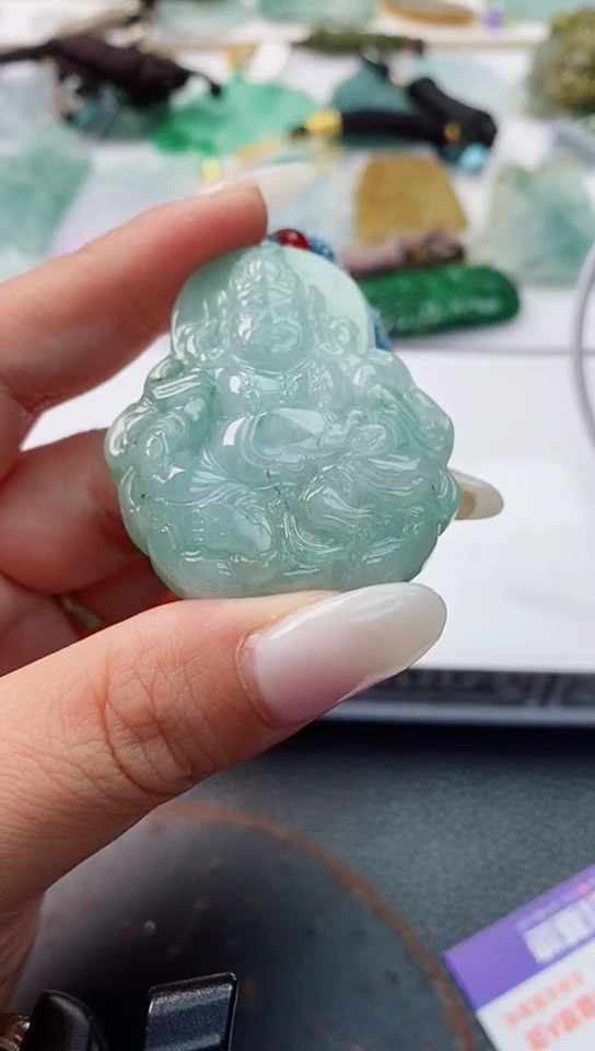 【闪购商品】翡翠吊坠(不含链)未镶嵌1