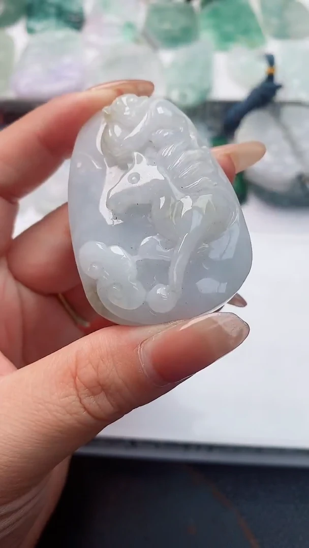 【闪购商品】翡翠吊坠(不含链)未镶嵌1