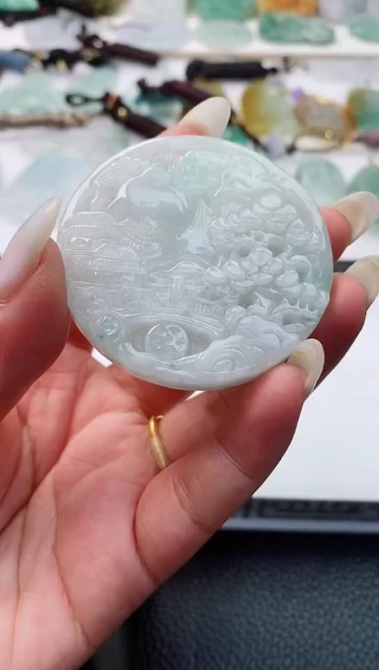 【闪购商品】翡翠吊坠(不含链)未镶嵌1
