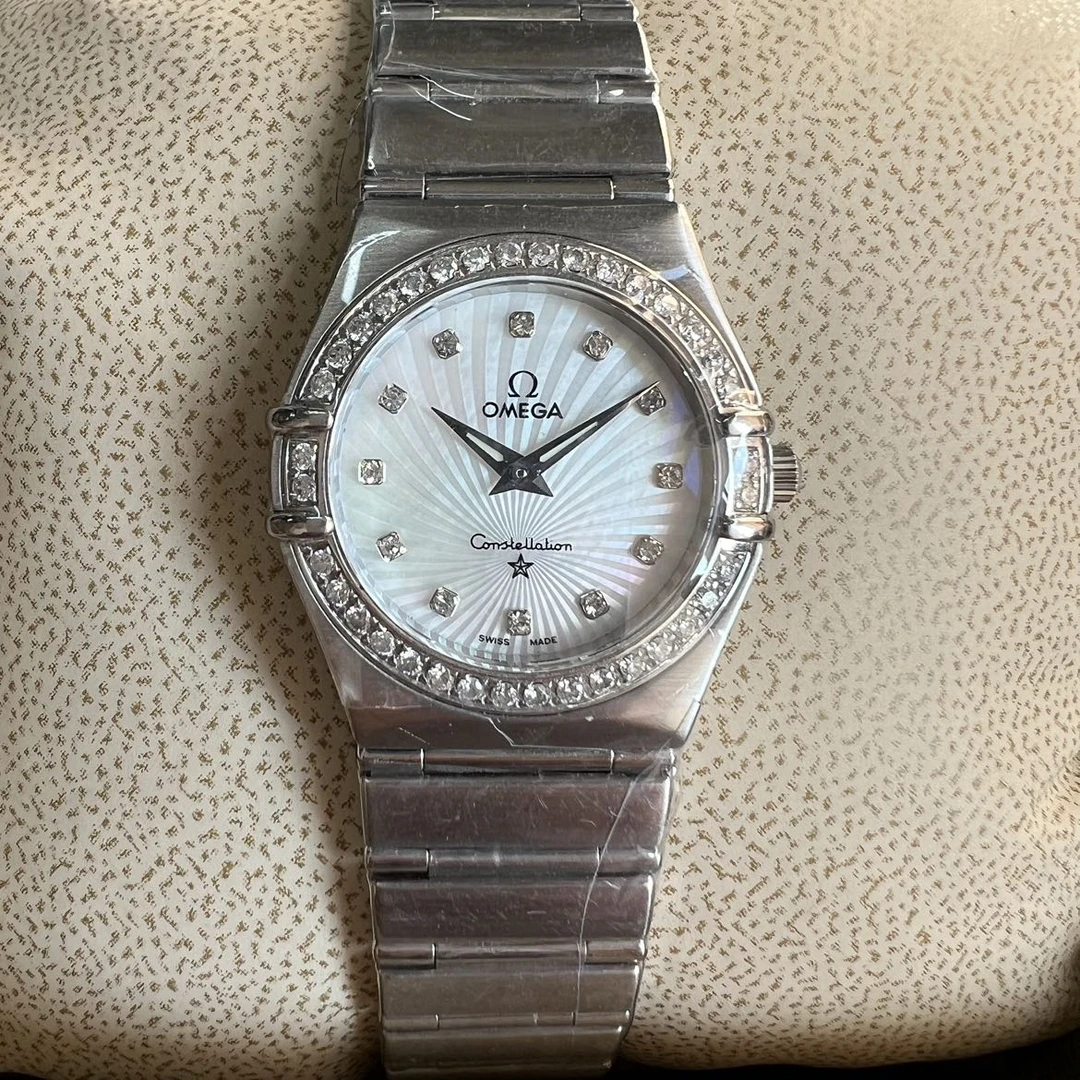95新 Omega/欧米茄 星座系列/25.5mm/后镶钻/升级盘/石英/女表