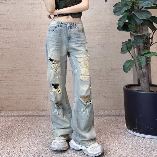 2025春夏新款欧货重工磨破蝴蝶刺绣牛仔裤女时尚个性拖地阔脚长裤