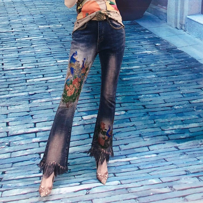 原创定制复古印花烫钻孔雀图案高腰修身显瘦弹力喇叭九分牛仔裤女