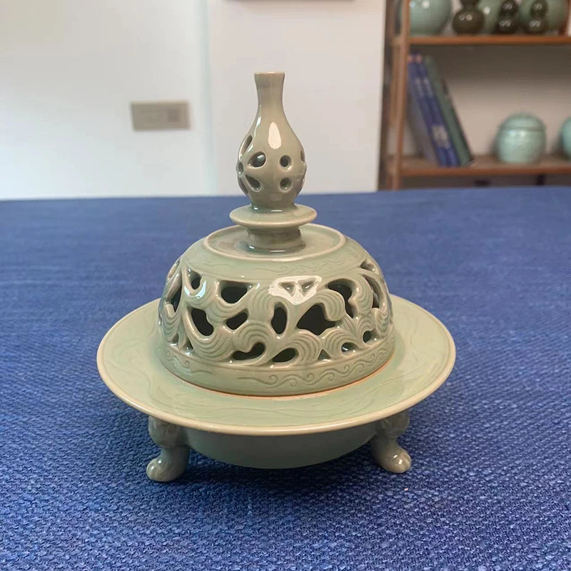 周明平 龙窑青瓷 梅子青柴烧熏炉