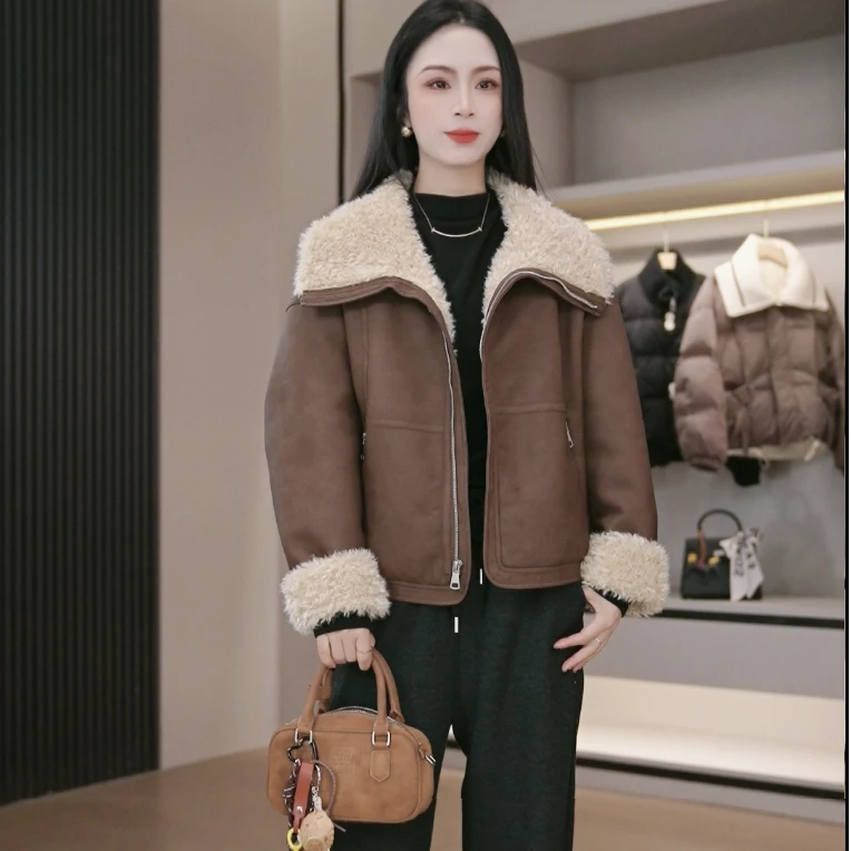 法式高级感翻领羊羔毛绒皮毛一体外套2024冬季新款加厚皮衣短外套