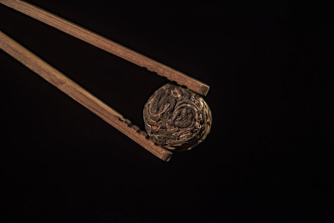 YUNRONG/允榕通用 头春普洱茶龙珠8g/颗(通用链接)
