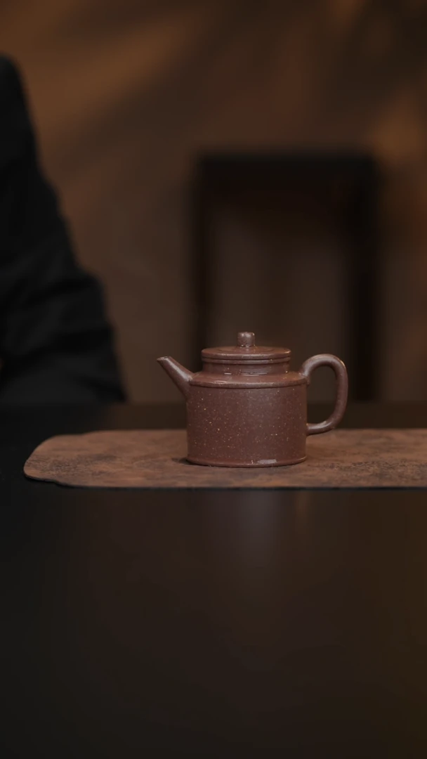 【闪购商品】紫砂茶壶禾字款 高执 鲨皮青 150c