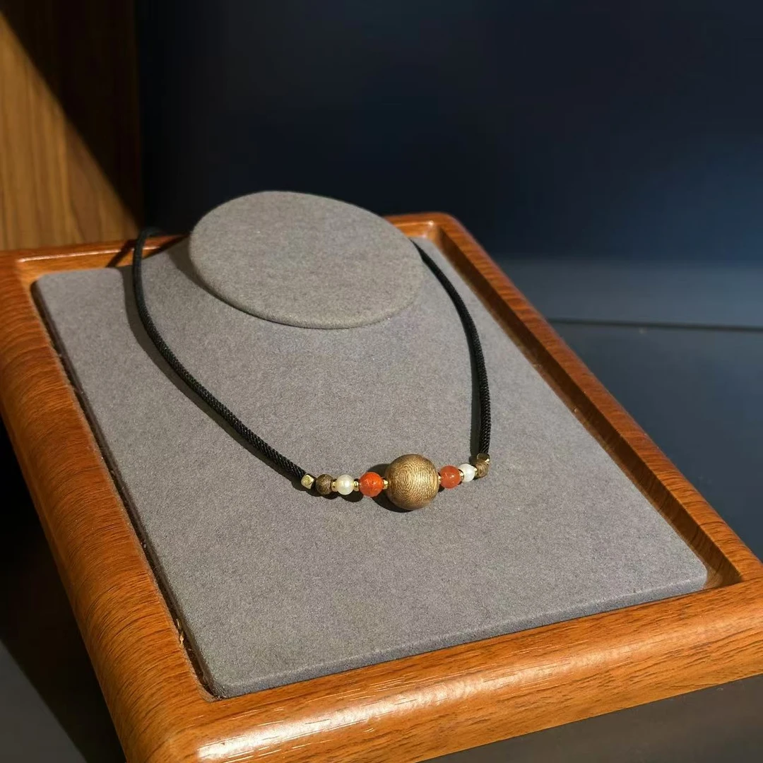 沉香【明智师兄】莺歌绿棋楠14mm圆珠设计款吊坠