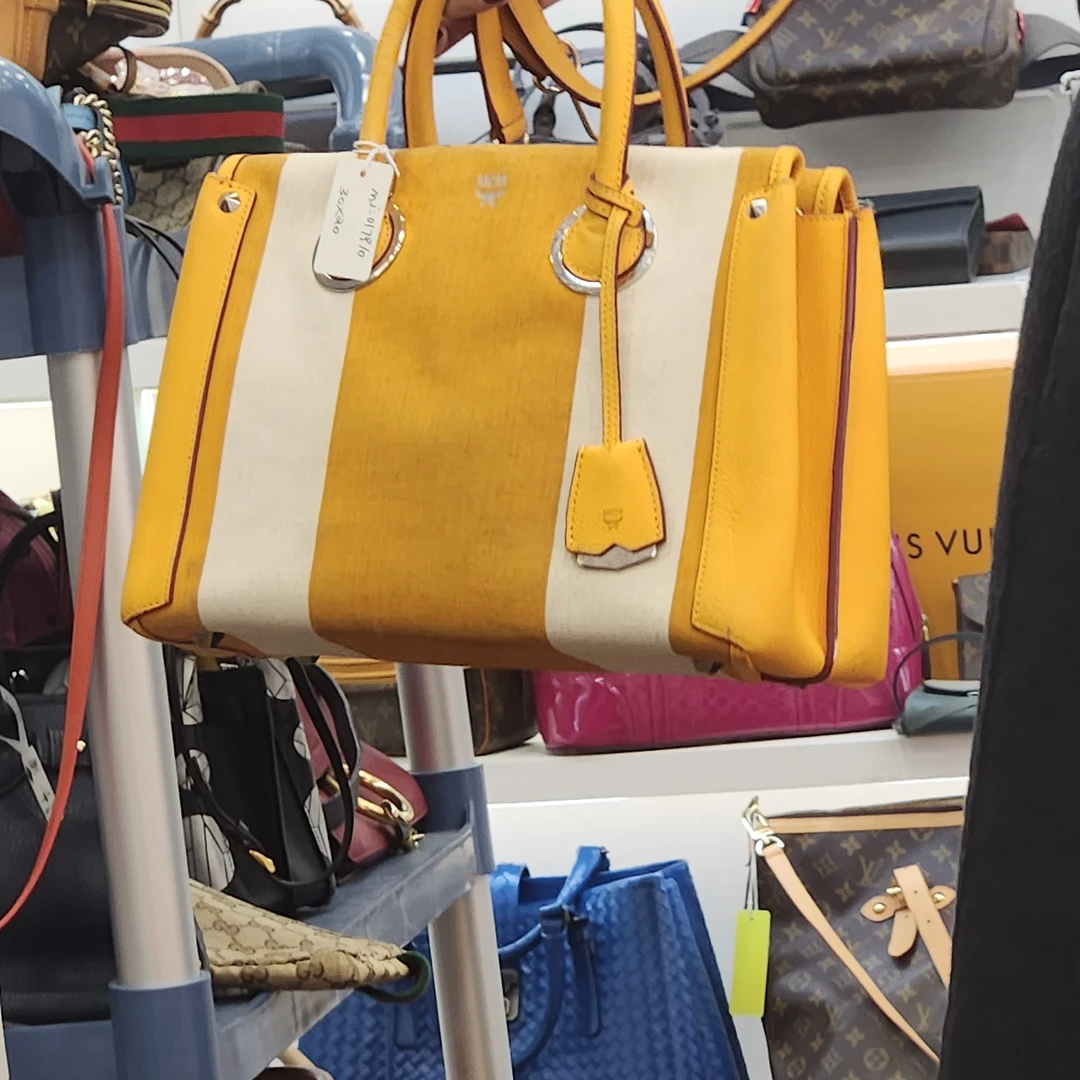 95新 MCM  mcm单肩包小号