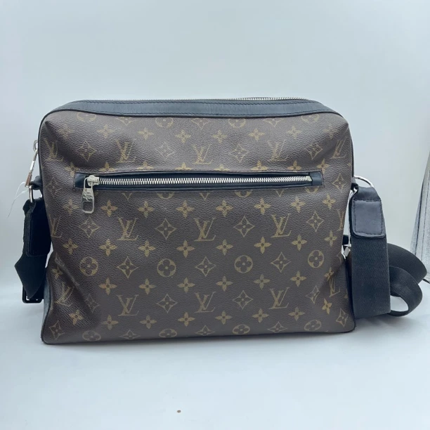 95新 LouisVuitton/路易威登 95新LV  邮差包/1422