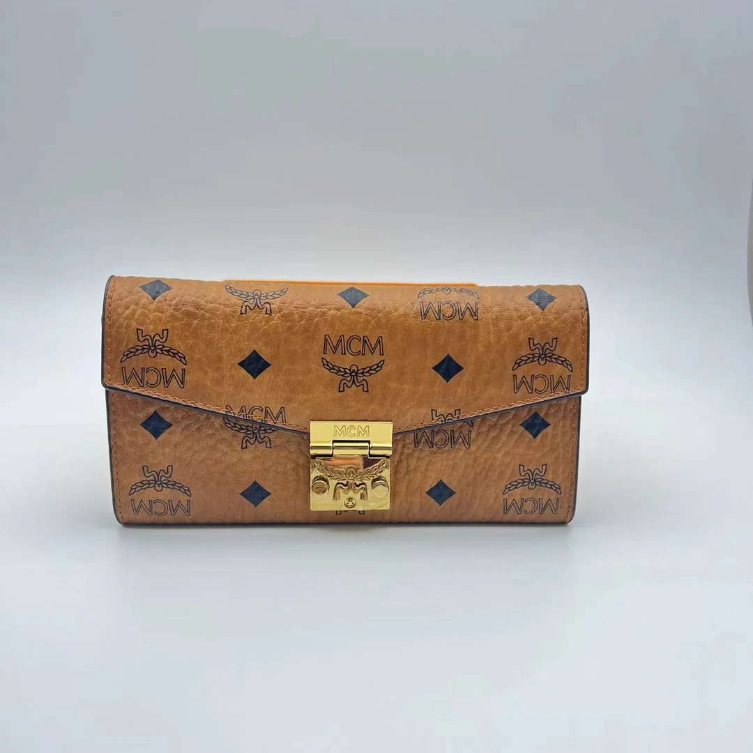 95新 MCM  mcm信封链条包
