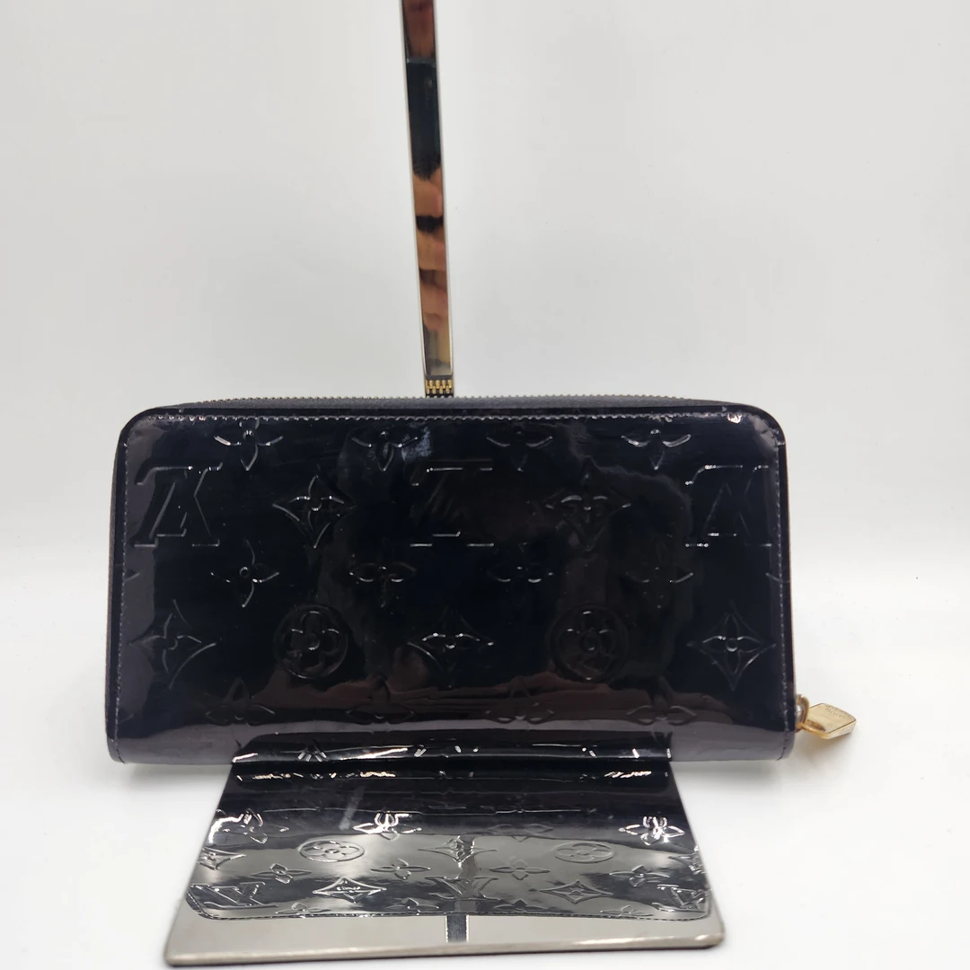 95新 LouisVuitton/路易威登 LV路易威登漆皮钱包/00503