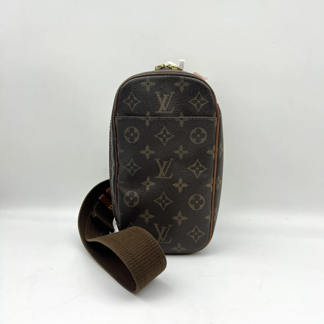 90新 LouisVuitton/路易威登 LV 腰包蛋蛋胸包 /1299