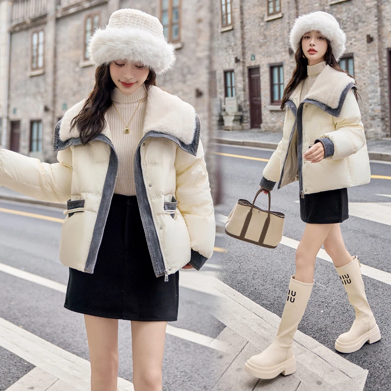 2024冬季新款洋气毛毛领高级感白鸭绒牛仔拼接羽绒服女短款外套女