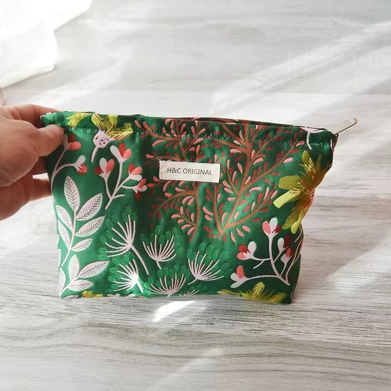 F893 小清新化妆包便携护式大号格桑花绿色