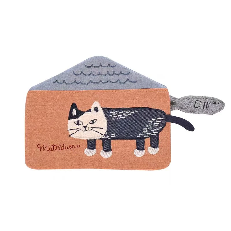 K18 KUSUGURU刺绣爬猫零钱橘色