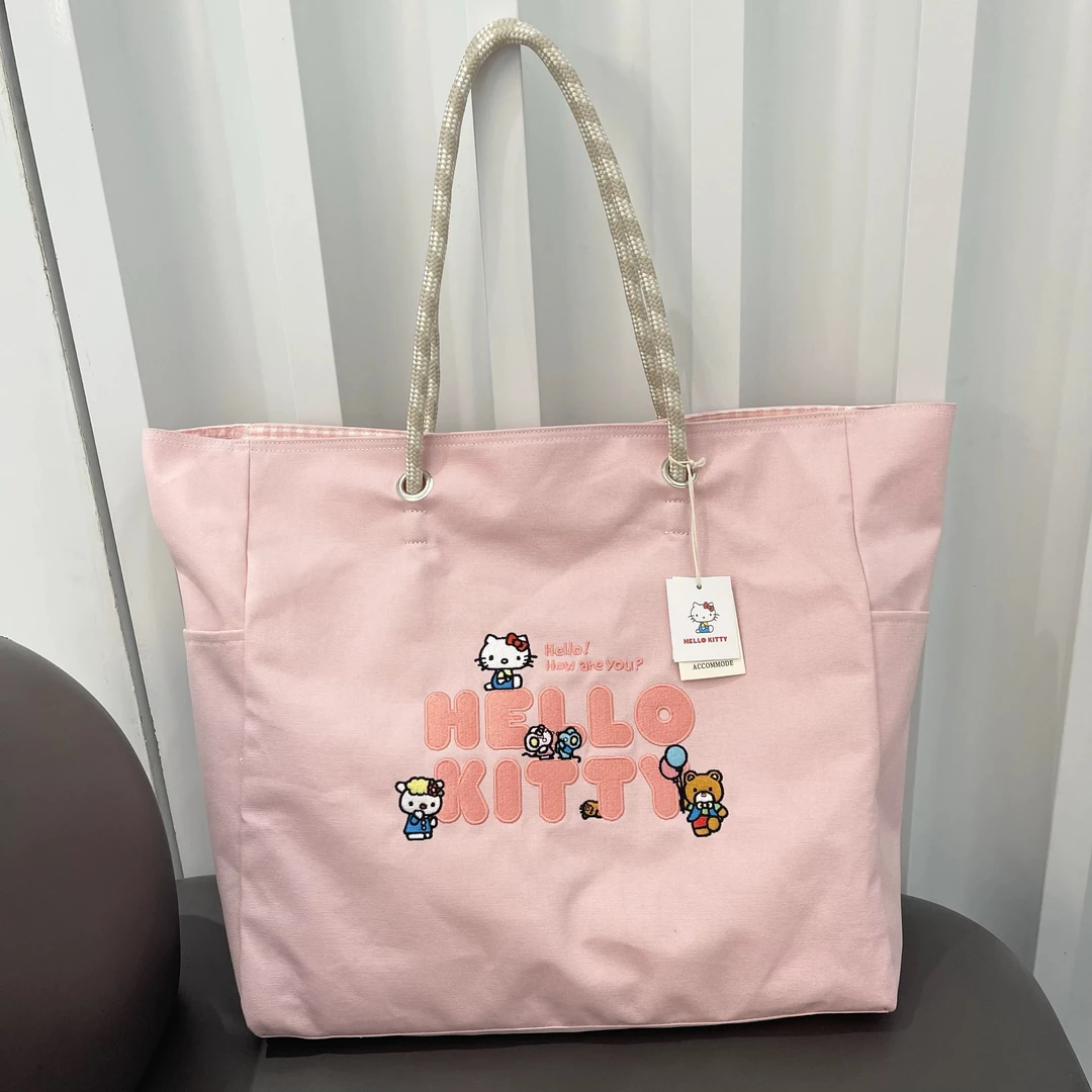 F585 粉色刺绣凯蒂猫大容量单肩包卡通大号