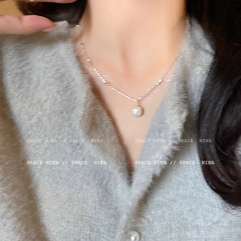 铜合金项链 巴洛克珠珠项链女简约高级感锁骨链2024新款潮毛衣链