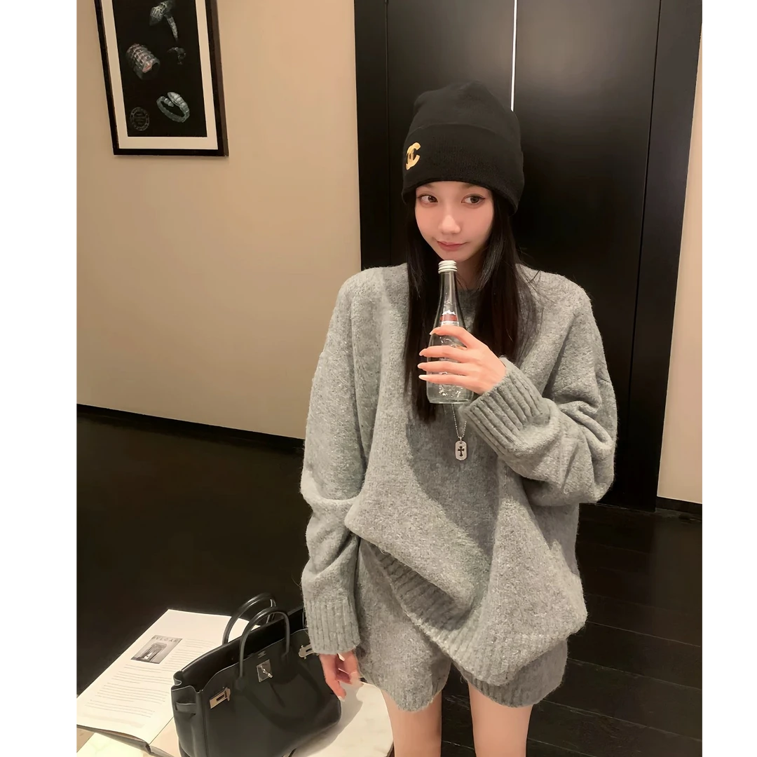 【套装】圆领宽松毛衣女秋冬季新款宽松慵懒风针织衫长袖上衣+短裤