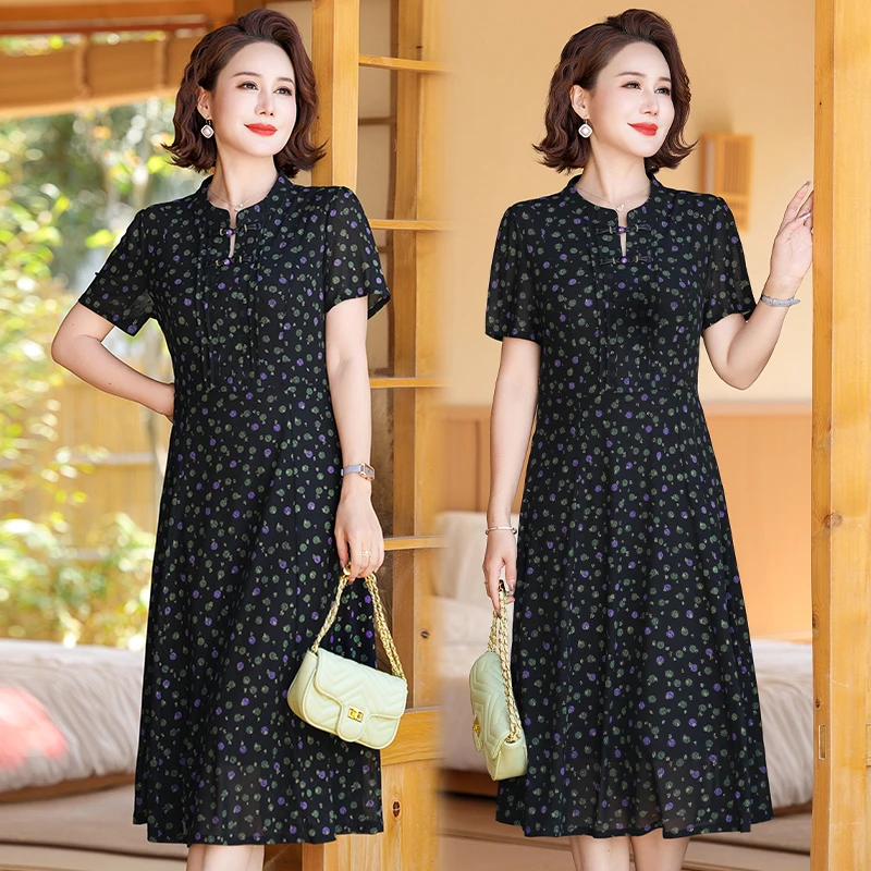 妈妈夏装碎花连衣裙女中长款40岁50中年妇女新中式轻国风气质裙子