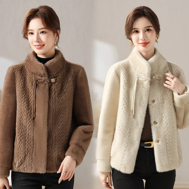 新款妈妈装秋冬仿水貂绒外套中老年女装冬装翻领加厚时尚洋气上衣