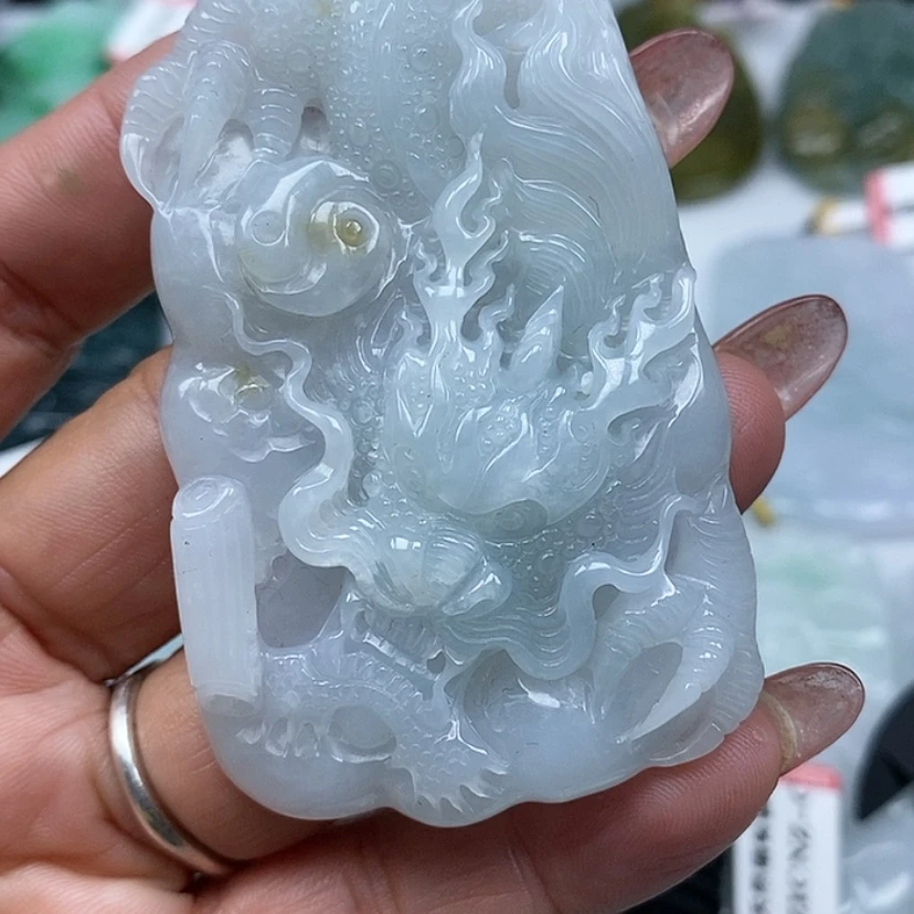 【闪购商品】翡翠颈饰未镶嵌珍**茶
