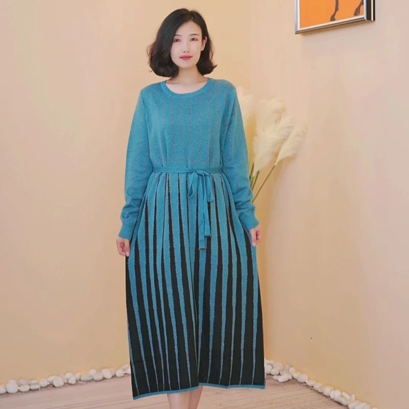 【X570】2024年秋季新款时尚百搭款式妈妈装连衣裙