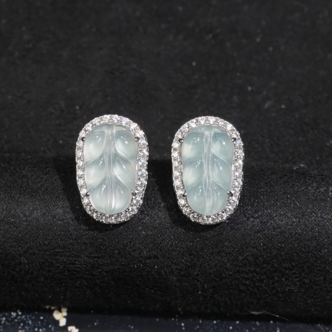 广东卫视专属天然A货翡翠叶子耳钉多样性发时尚气质精致百搭豪镶