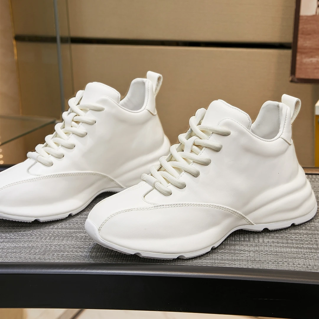 马皮高帮鞋2024春秋季透气内增高休闲运动鞋包底高端中帮小白鞋男