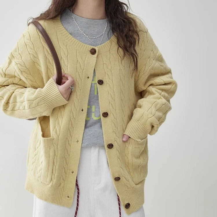 「北岛AMUU原创」高级感黄色麻花针织开衫女秋冬新款圆领毛衣外套