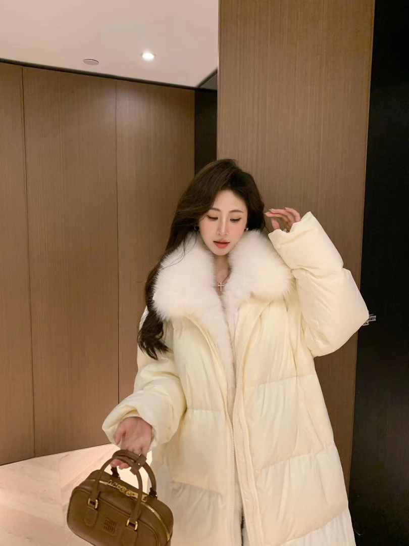 邱肉瑶 GGZF-ZF299时尚鹅绒服女款休闲外套1